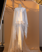 Load image into Gallery viewer, Kemboja Kurung (PREORDER)