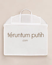 Load image into Gallery viewer, téruntum putih Garment Cover
