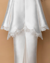 Load image into Gallery viewer, Angsana Kurung Kedah (PREORDER)