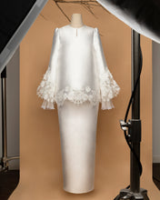 Load image into Gallery viewer, Lestari Kurung Kedah (PREORDER)