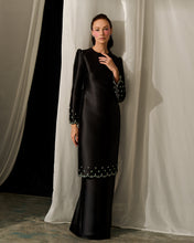 Load image into Gallery viewer, Wudani Kurung Moden (Black)