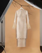 Load image into Gallery viewer, Custom Orkid Kurung Moden PREORDER (Light Champange)