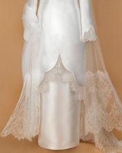 Load image into Gallery viewer, Iris Kurung Moden (PREORDER)