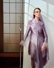 Load image into Gallery viewer, Baiduri Feathers Kebaya (Sour Purple)