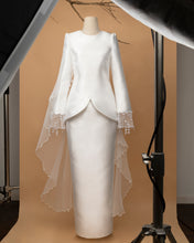 Load image into Gallery viewer, Inara Mini Kurung (PREORDER)