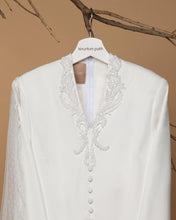 Load image into Gallery viewer, Custom Made Kebaya Labuh