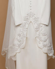 Load image into Gallery viewer, Custom Made Kebaya Labuh