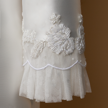 Load image into Gallery viewer, Melati Mini Kurung (PREORDER)