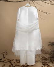 Load image into Gallery viewer, Teratai Kurung Pahang (PREORDER)