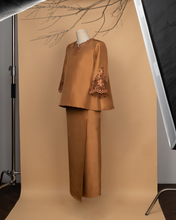 Load image into Gallery viewer, Kurung Kedah Sulam Kerawang (Shantung Silk)