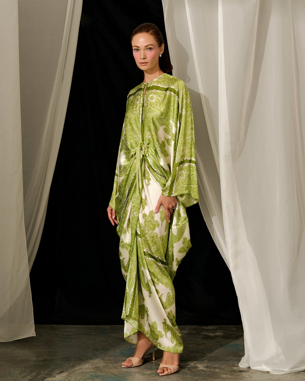 Sera Kaftan Kurung (Lime Green)