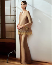 Load image into Gallery viewer, Wisturi Kurung Kedah (Bronze Brown)
