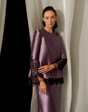 Load image into Gallery viewer, Cendera Kurung Kedah (Dusty Purple)
