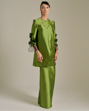 Load image into Gallery viewer, DAMAR KURUNG (BESPOKE)
