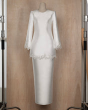 Load image into Gallery viewer, Mariposa Mini Kurung (PREORDER)
