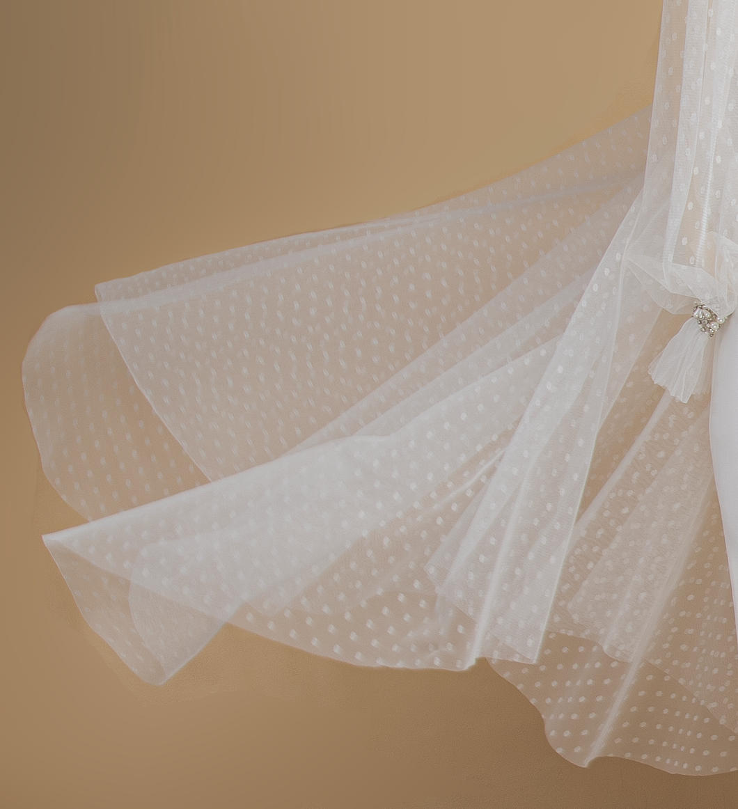 Plain Jasmine Polkadot Veil